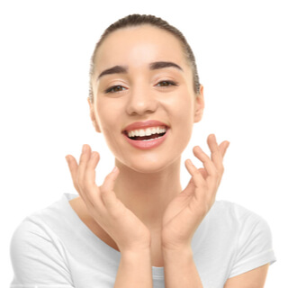 تبييض الأسنان بالمنزل تبييض الأسنان بالمنزل